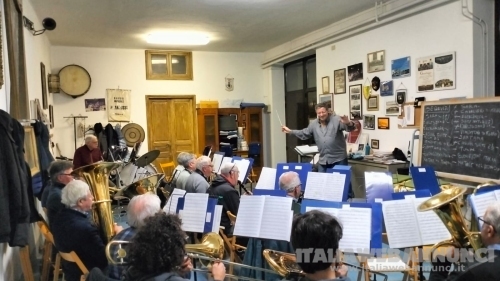 Vitaliano Gallo dirige “omaggio a Domenico Modugno” nel 30° dalla  scomparsa